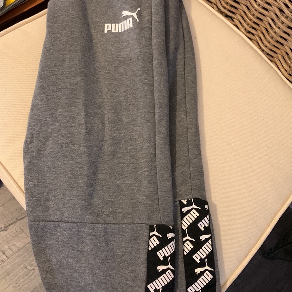 Boys Puma sweats large 14-16, like new - Picture 5 of 5